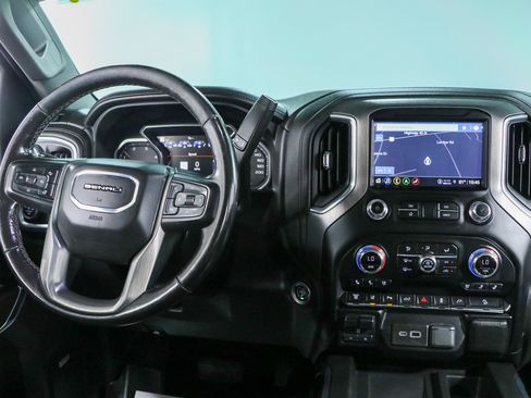 Used 2022 GMC Sierra 2500 Denali AWD/4WD image 18