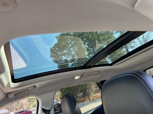 Used 2021 Ford Escape SEL w/ Technology Package image 20