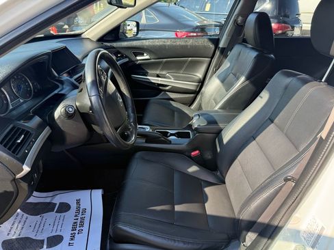 Used 2013 Honda Crosstour EX-L image 12