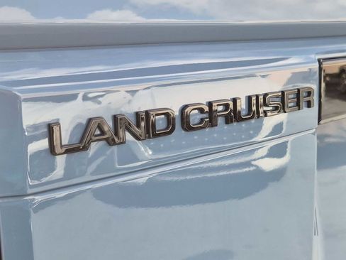 Used 2025 Toyota Land Cruiser w/ Premium Package image 10