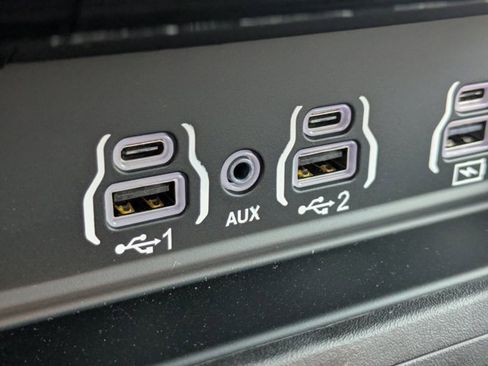 New 2026 RAM 2500 Limited image 19