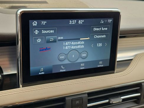 Used 2021 Lincoln Corsair FWD w/ Rear Removable Package Tray image 34