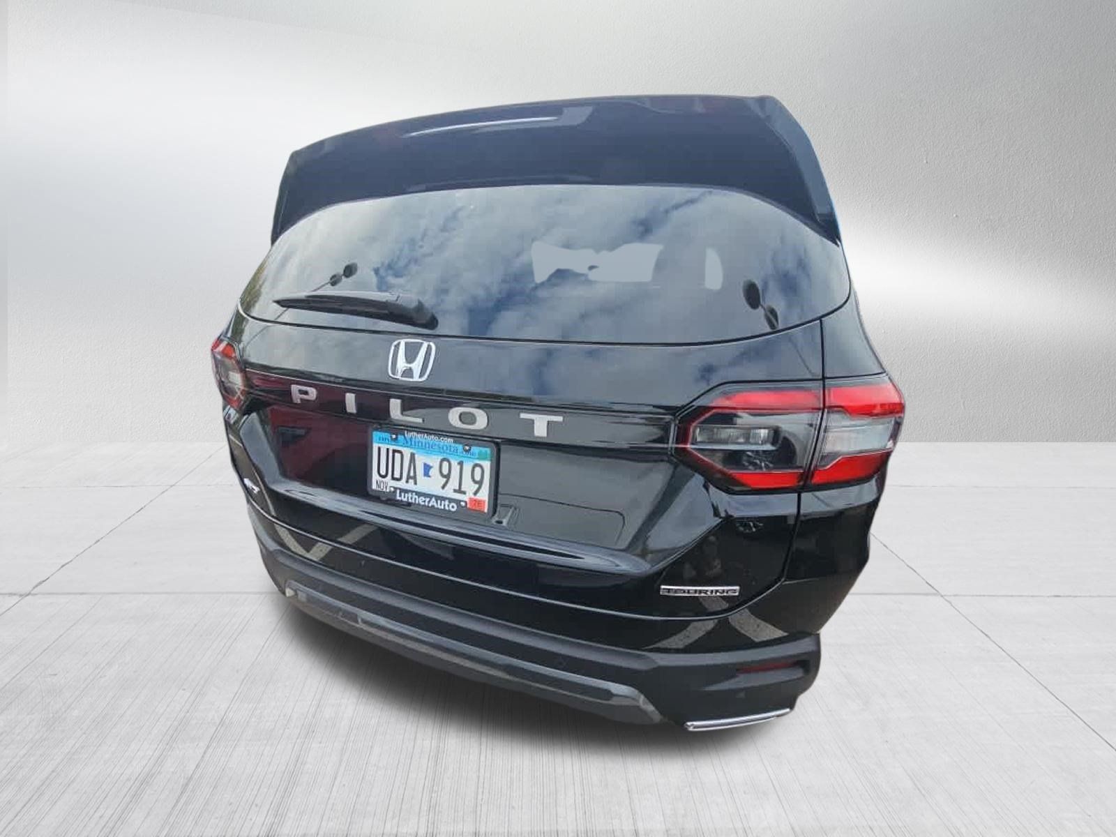 Used 2026 Honda Pilot Touring image 5