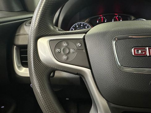 Certified 2023 GMC Terrain SLE image 7