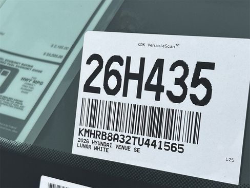 New 2026 Hyundai Venue SE image 31