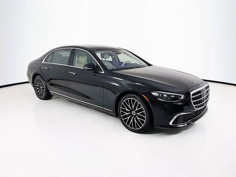 Used 2022 Mercedes-Benz S 580 S 580 image 1