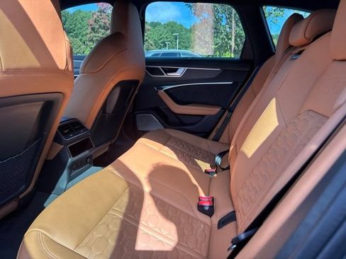 Used 2024 Audi RS 6 performance AWD/4WD image 12