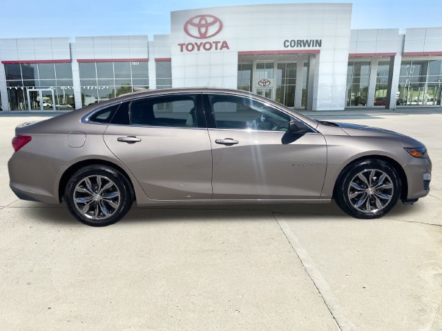 Used 2022 Chevrolet Malibu LT FWD image 6