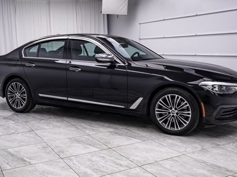 Used 2019 BMW 530i xDrive image 2