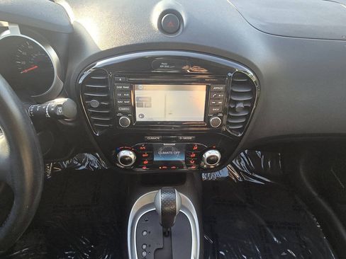 Used 2017 Nissan Juke SV w/ Technology Package FWD image 26