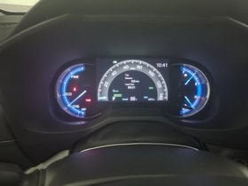 Used 2024 Toyota RAV4 AWD Hybrid image 9
