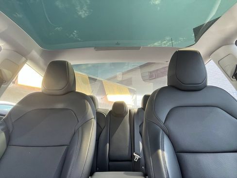 Used 2025 Tesla Model 3 RWD image 21