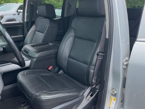 Used 2017 Chevrolet Silverado 1500 LTZ Z71 w/ LTZ Plus Package AWD/4WD image 5