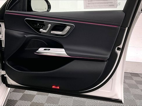 Used 2026 Mercedes-Benz E 350 Sedan image 25