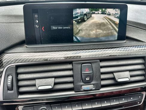 Used 2018 BMW M4 Convertible RWD image 29