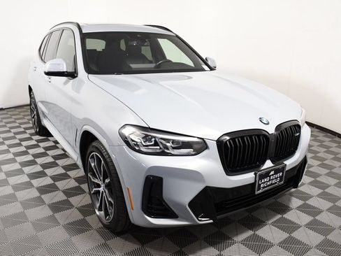 Used 2022 BMW X3 xDrive30i w/ M Sport Package 2 AWD/4WD image 9