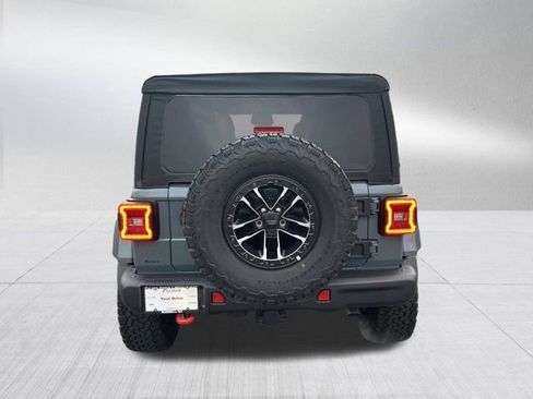 New 2025 Jeep Wrangler Unlimited Rubicon w/ XTREMEE 35" Tire Package image 6