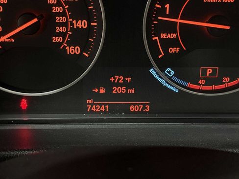 Used 2016 BMW 328i xDrive Sedan AWD/4WD image 19