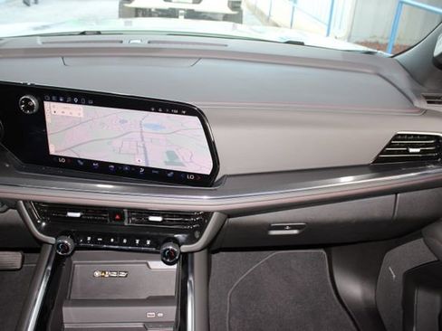 Used 2025 Chevrolet Tahoe RST w/ Comfort Package RWD image 18