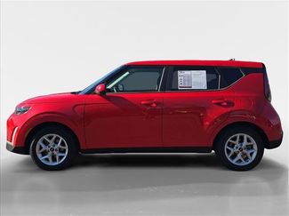 Used 2023 Kia Soul LX w/ LX Technology Package video 2