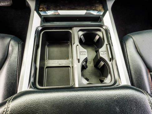 Used 2024 Ford F250 Lariat AWD/4WD image 21