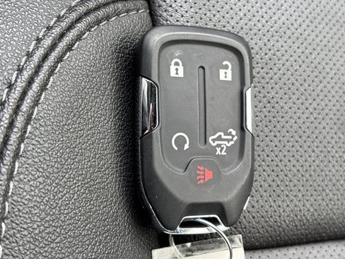 Used 2022 Chevrolet Silverado 2500 LTZ w/ LTZ Plus Package image 44