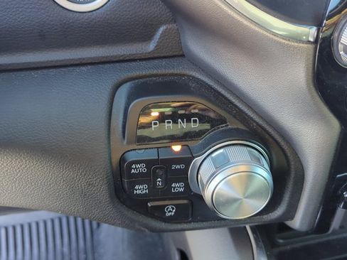 Used 2024 RAM 1500 Laramie AWD/4WD image 26