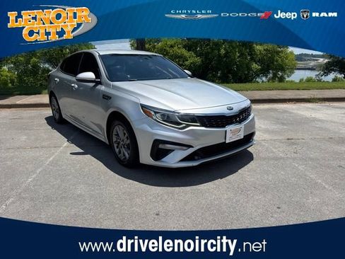 Used 2019 Kia Optima LX FWD image 1