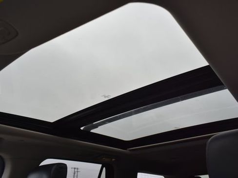 Used 2019 Ford Expedition Platinum image 42