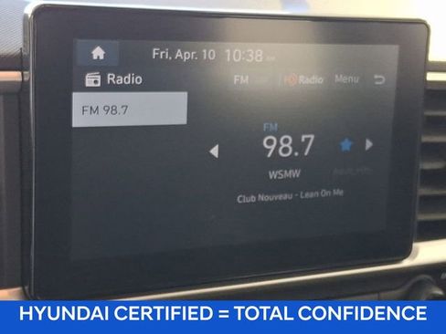 Certified 2025 Hyundai Venue SEL FWD image 23