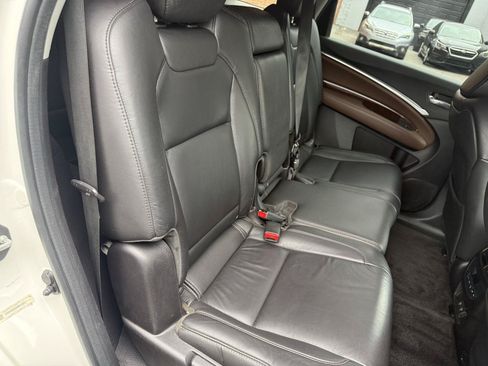 Used 2017 Acura MDX w/ Technology Package AWD/4WD image 8