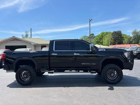 Used 2022 GMC Sierra 2500 Denali AWD/4WD image 4