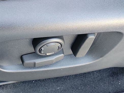 New 2026 Land Rover Range Rover Evoque S image 27