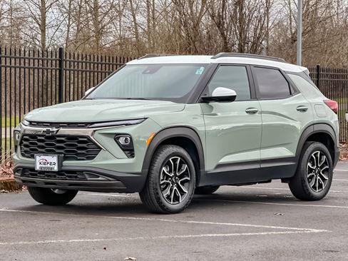 Used 2025 Chevrolet TrailBlazer ACTIV w/ Convenience Package image 7