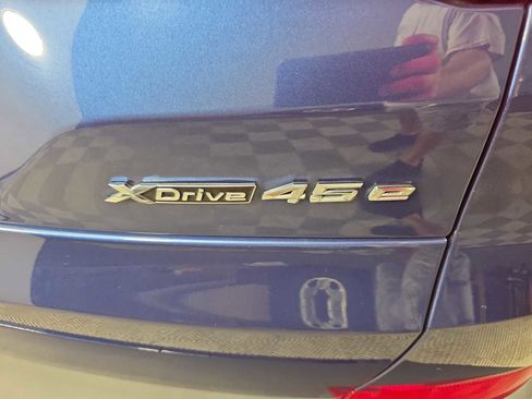 Used 2023 BMW X5 xDrive45e image 10