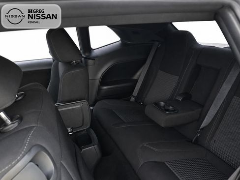 Used 2023 Dodge Challenger SXT RWD image 10