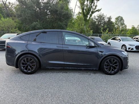 Used 2024 Tesla Model X AWD/4WD image 8