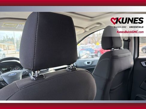 Used 2018 Ford EcoSport SE w/ SE Convenience Package image 27