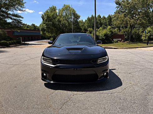 Used 2020 Dodge Charger Scat Pack RWD image 2