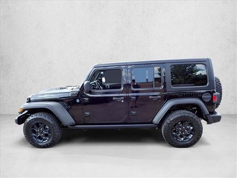Used 2023 Jeep Wrangler Unlimited w/ Cold Weather Group AWD/4WD image 2