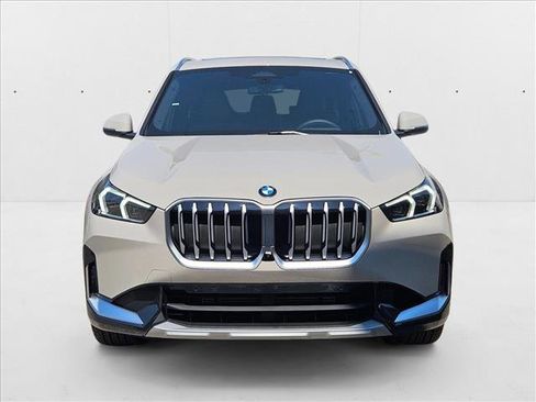 Used 2026 BMW X1 xDrive28i w/ Technology Package image 2