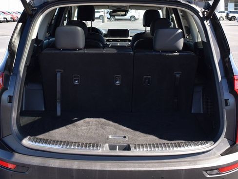 Used 2022 Kia Telluride SX image 7