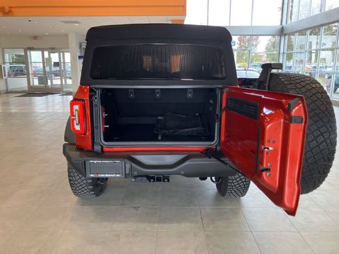 Used 2022 Ford Bronco Badlands w/ Sasquatch Package image 29