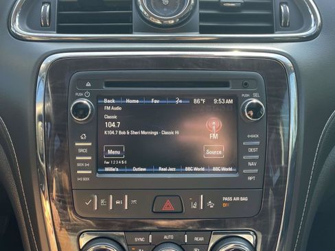 Used 2017 Buick Enclave Premium w/ Enclave Tuscan Edition FWD image 35