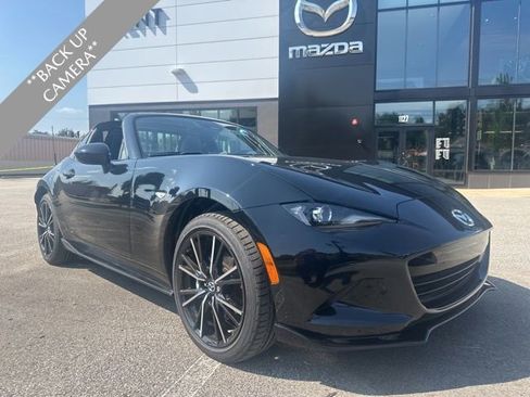 New 2025 MAZDA MX-5 Miata RF Grand Touring w/ Appearance Package image 8