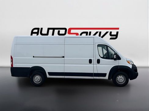Used 2025 RAM ProMaster 3500 w/ Convenience Group FWD image 8
