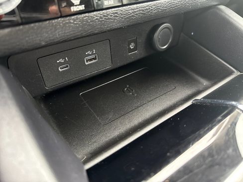 Used 2024 Mitsubishi Outlander SE Black Edition image 29