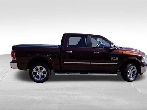 Used 2015 RAM 1500 Laramie w/ Convenience Group AWD/4WD image 3