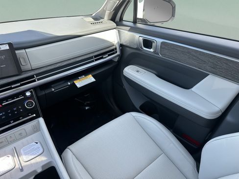 New 2027 Hyundai Santa Fe Limited FWD image 11