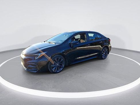 Certified 2024 Toyota Corolla SE image 6